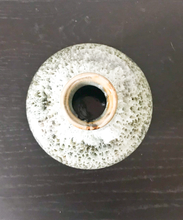 Afbeelding in Gallery-weergave laden, Rond vaasje HAKODATE